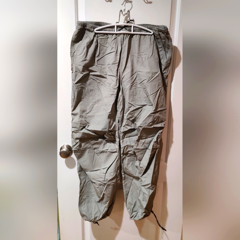 Parachute pant